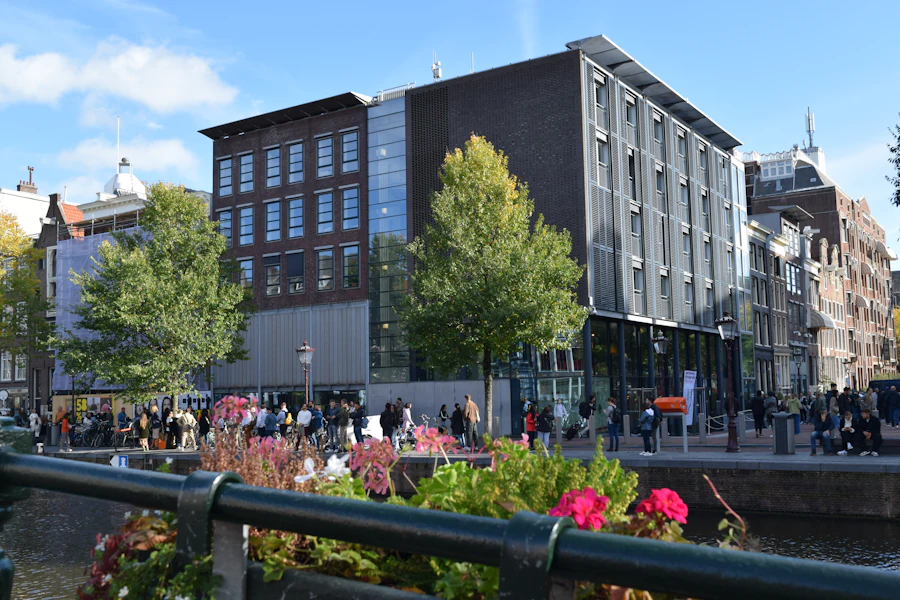 La maison d'Anne Frank au bord du Prinsengracht