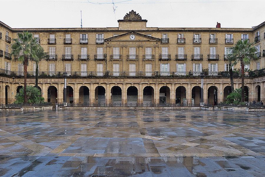 La Plaza Nueva et ses arcades
