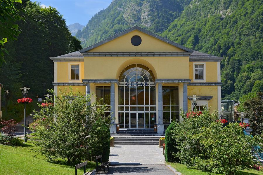 L'entrée des thermes de César