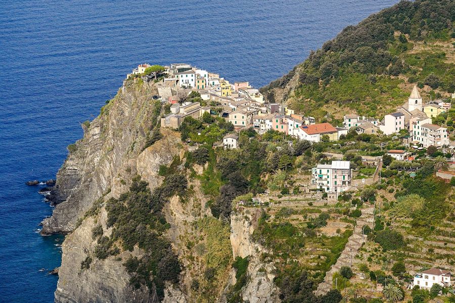 Corniglia perché sur son promontoire