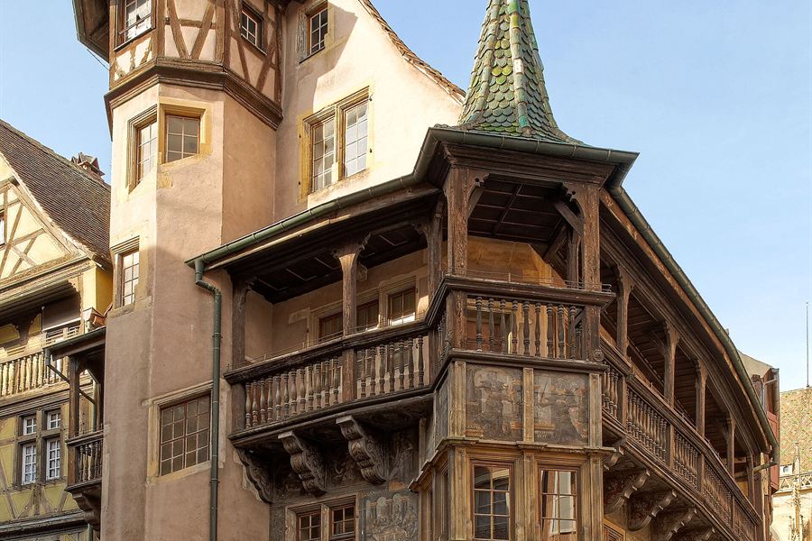 La maison Pfister et sa galerie de bois