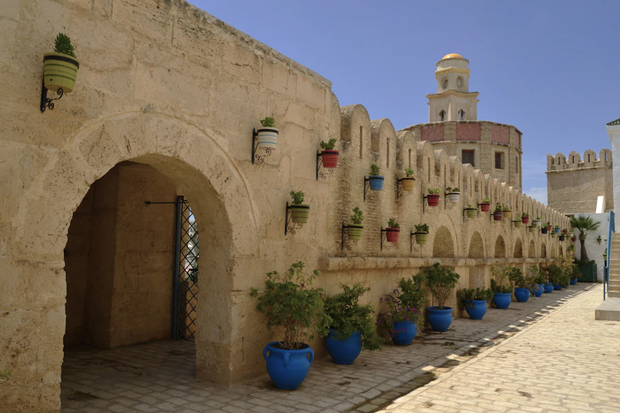 Les arcades de la médina reconstituée de Yasmine Hammamet