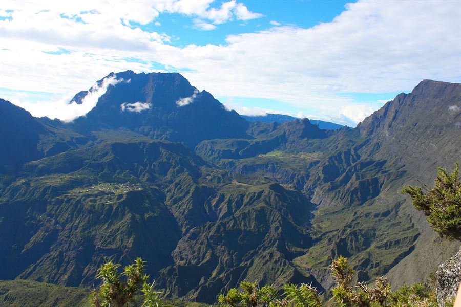 Le cirque de Mafate vu du Maïdo