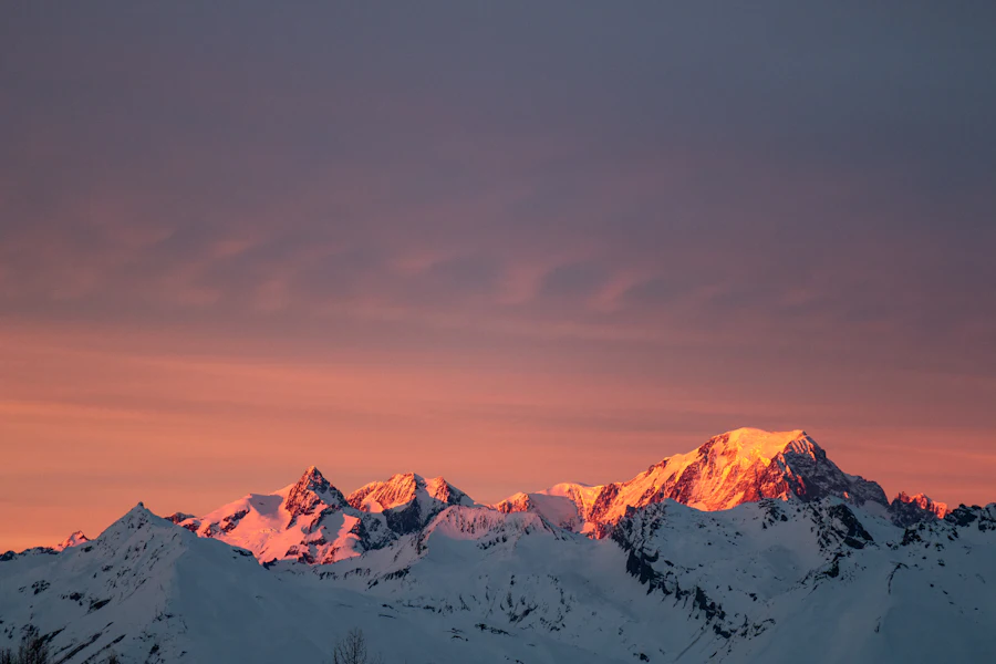 Les sommets enneigés au-dessus de Bourg-Saint-Maurice