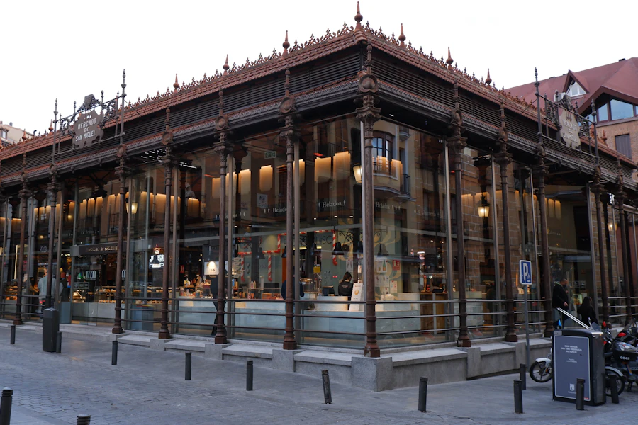La halle de fer et de verre du marché San Miguel