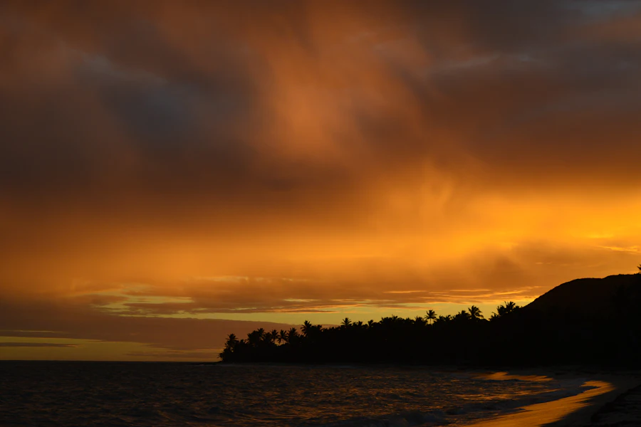 Coucher de soleil sur la plage de la Feuillère
