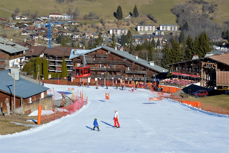 Le pied des pistes de Rochebrune