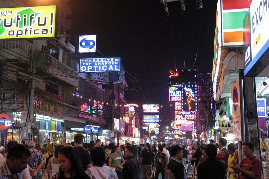 Walking Street la nuit