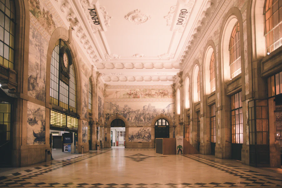 Le hall de la gare São Bento et ses azulejos