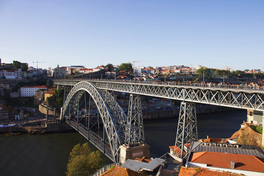 Le pont métallique Dom-Luís Ier au-dessus du Douro