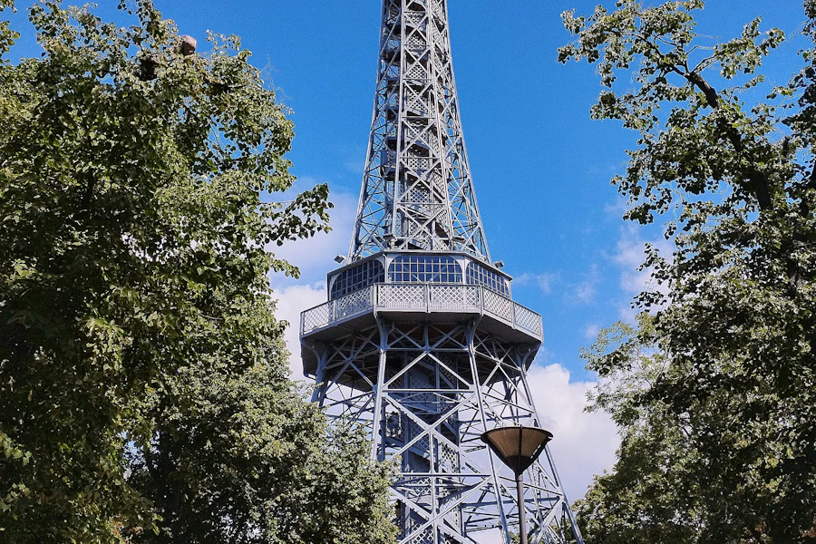 La tour d'observation de Petřín