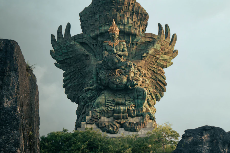 La statue géante de Garuda Wisnu Kencana
