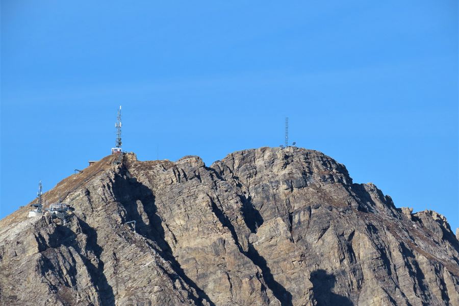 Le sommet du rocher de Bellevarde
