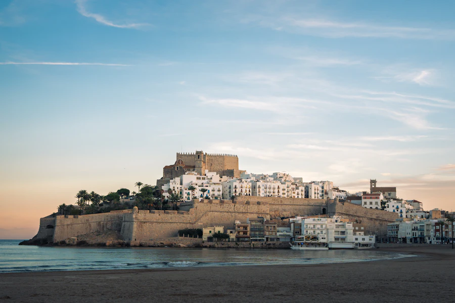 La vieille ville fortifiée de Peñíscola sur son rocher