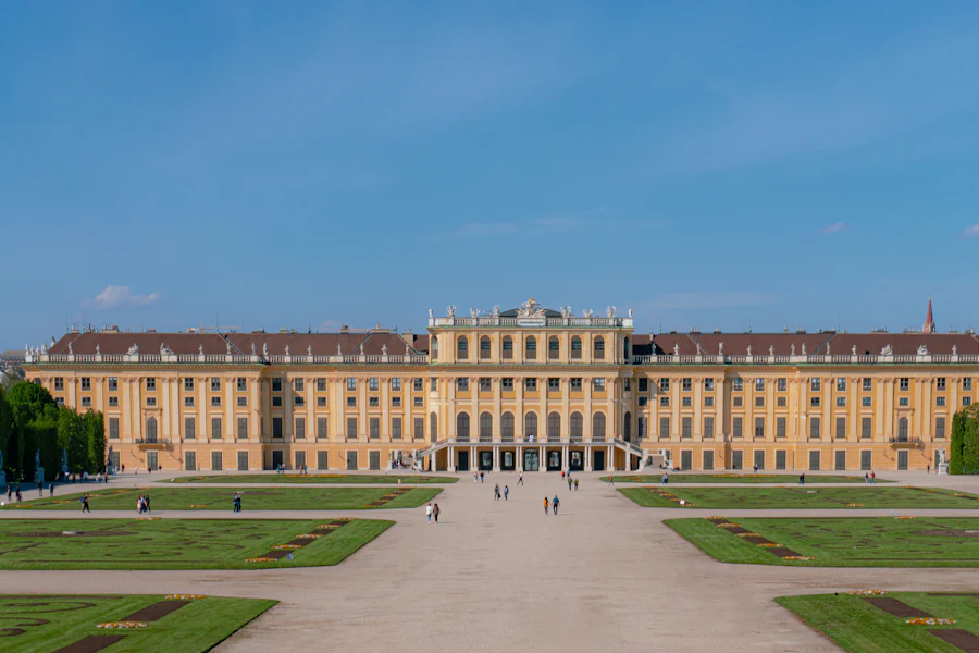 Le château de Schönbrunn et ses jardins